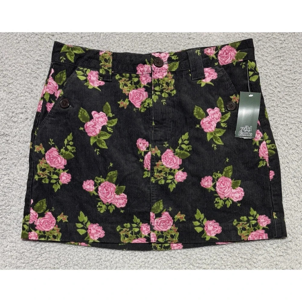 Wild Fable Womens High Rise Black Floral Corduroy Mini Skirt Size 4 NEW